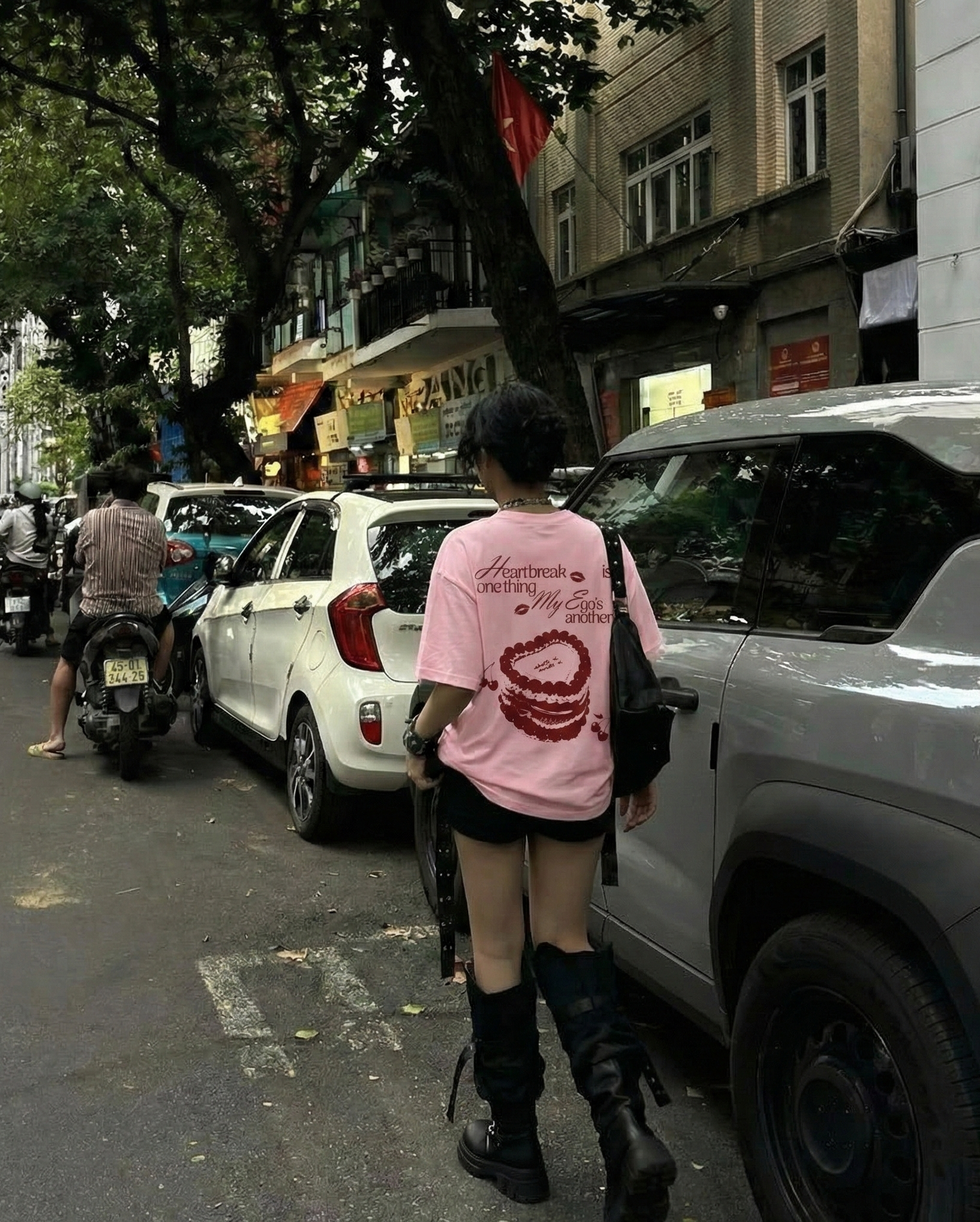 Sabrina - Short n Sweet (Pink) T-shirt